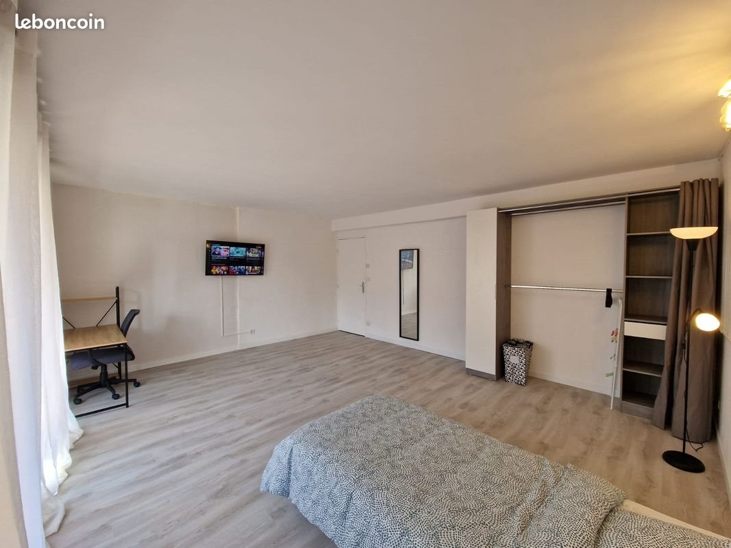 Appartement à louer, 97m², Saint-Étienne
