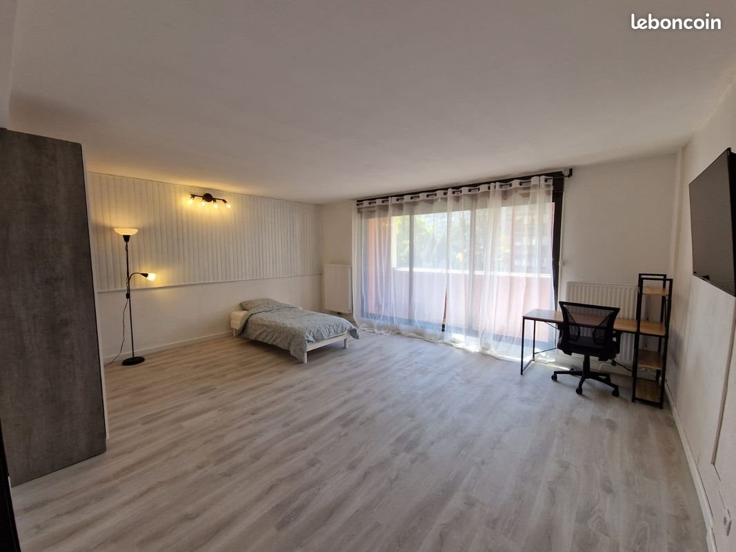 Appartement à louer, 97m², Saint-Étienne
