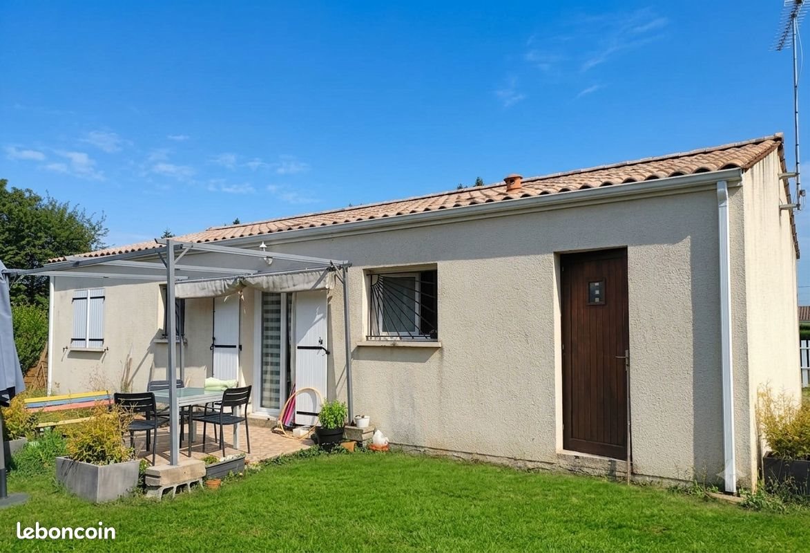 Maison à louer, 81m², Saint-Germain-de-Lusignan