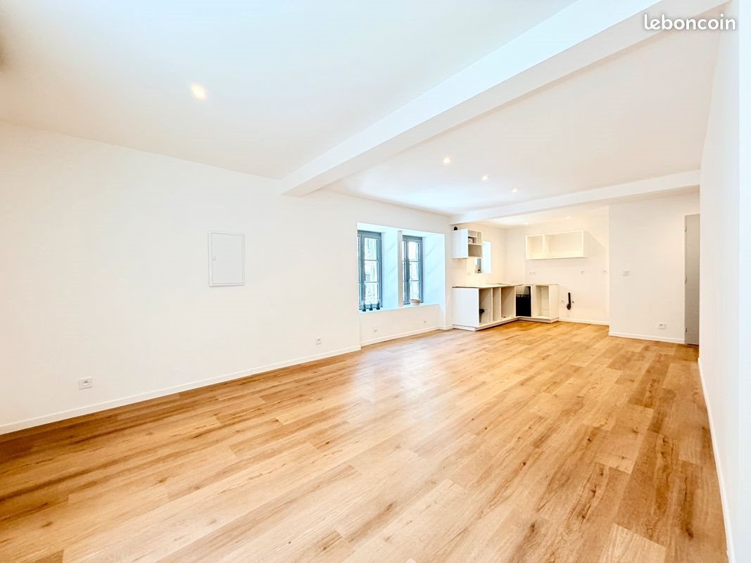 Maison à vendre, 124m², Volvic