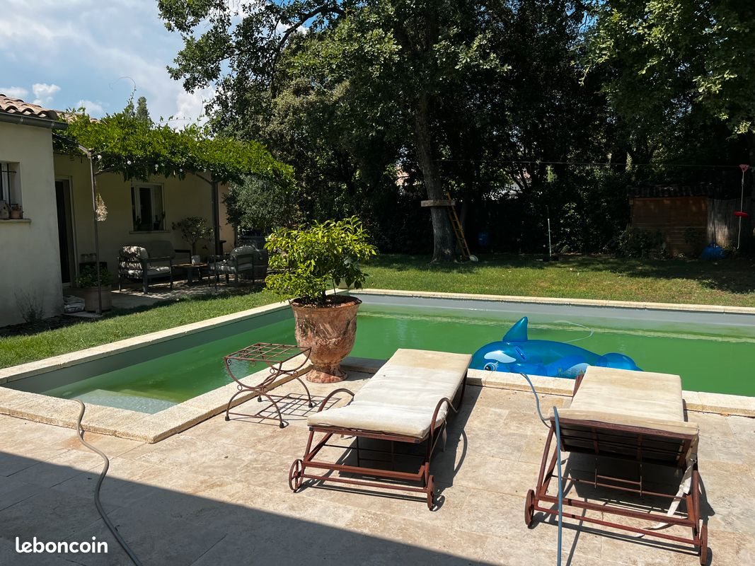 Maison à louer, 140m², Uchaux