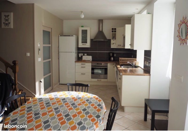Maison à louer, 92m², Arzal