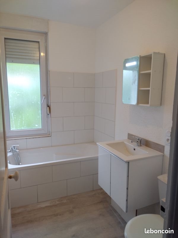 Appartement à louer, 35m², La Monnerie-le-Montel