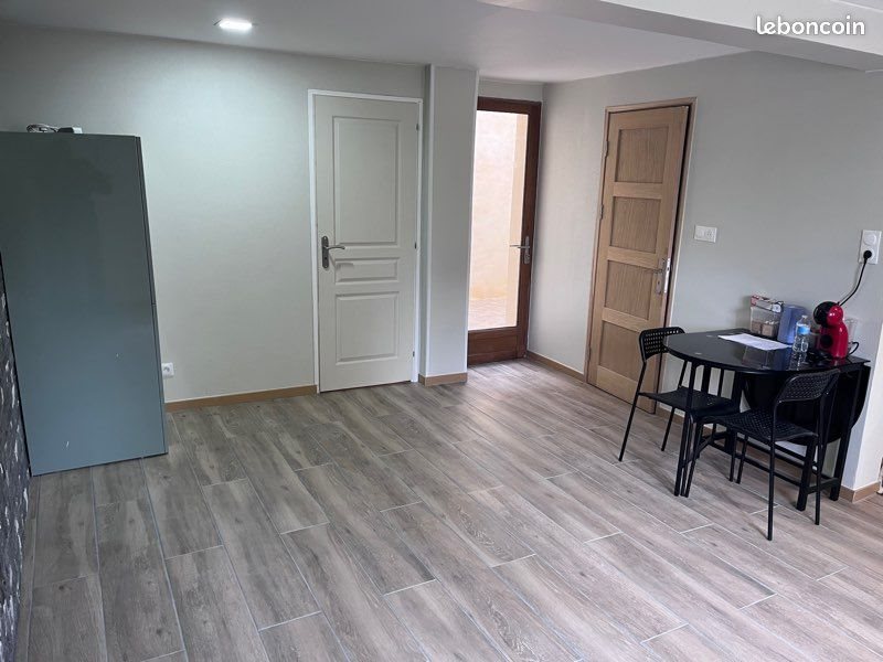 Appartement à louer, 40m², Château-Renard