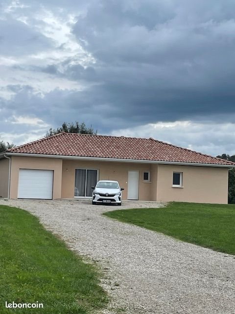 Maison à louer, 100m², Livinhac-le-Haut