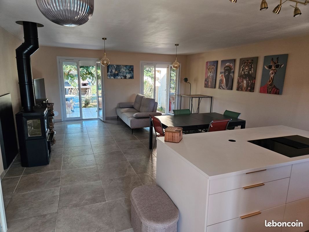 Maison à vendre, 92m², Gensac