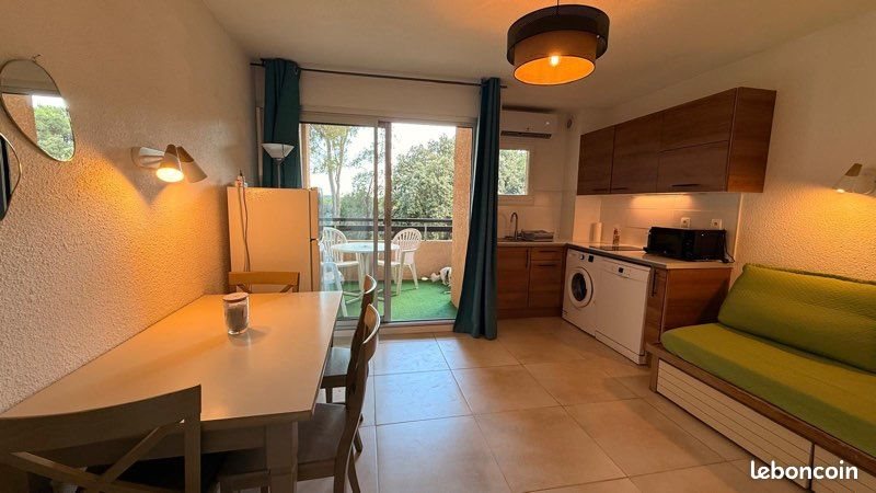 Appartement à louer, 27m², Saint-Raphaël