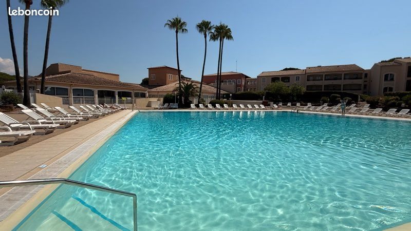 Appartement à louer, 27m², Saint-Raphaël