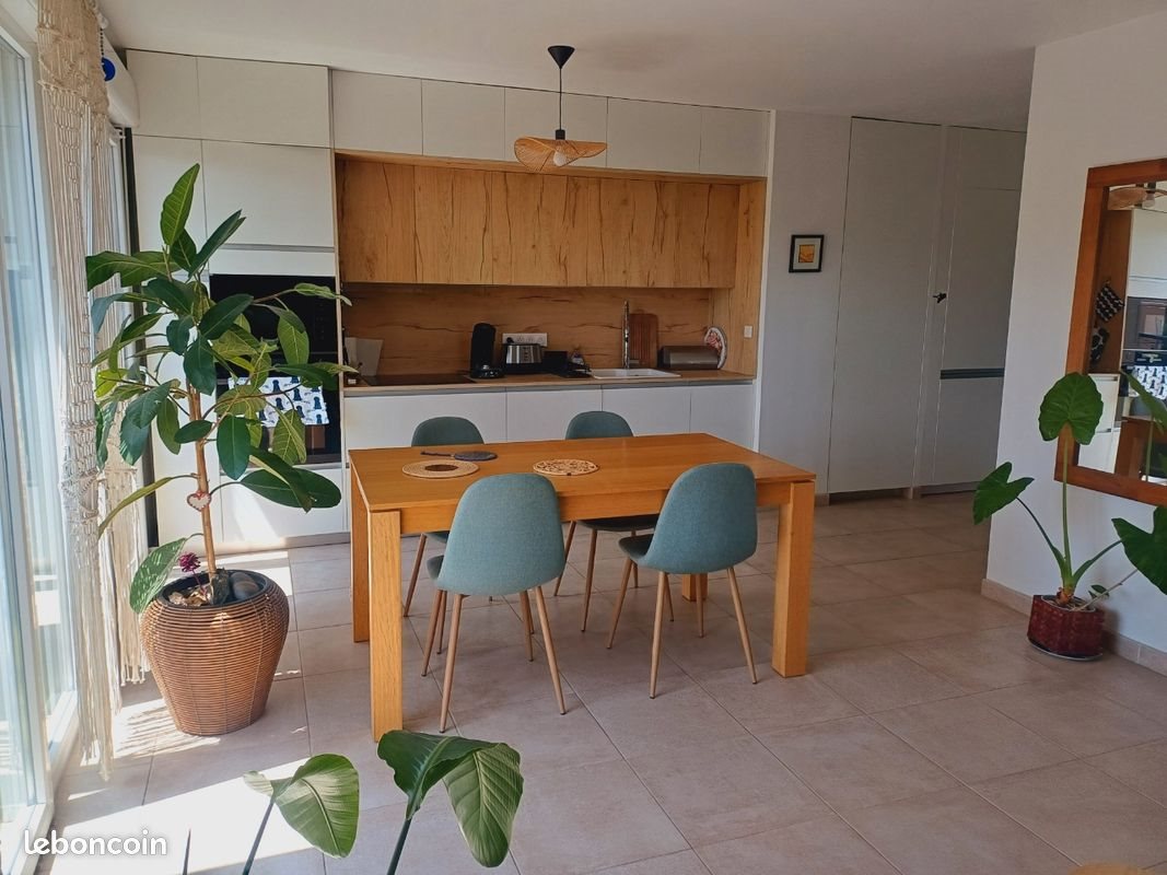Appartement à vendre, 65m², Aubagne