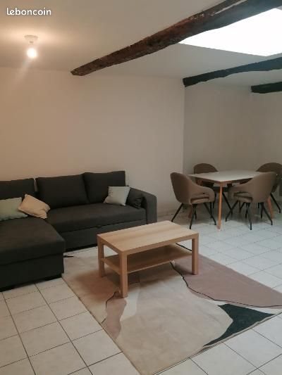 Appartement à louer, 55m², Barjols