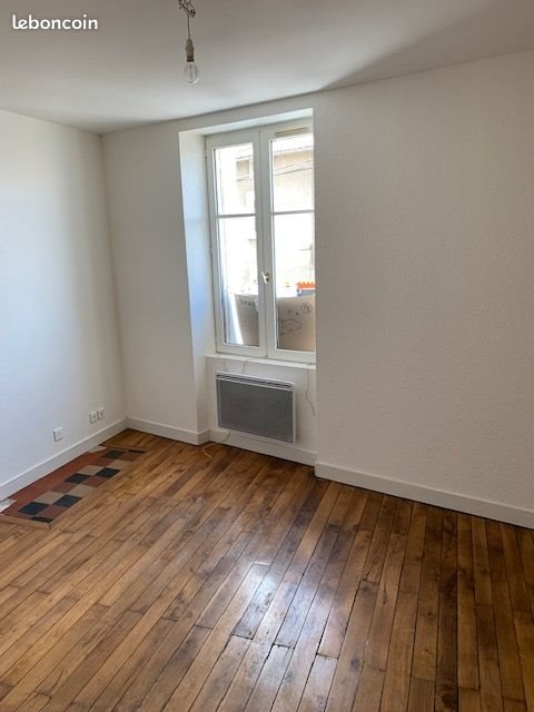 Maison à louer, 55m², Lusignan