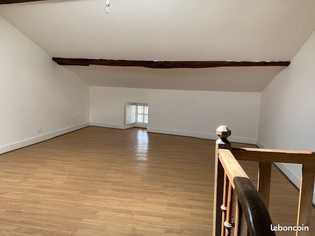 Maison à louer, 55m², Lusignan