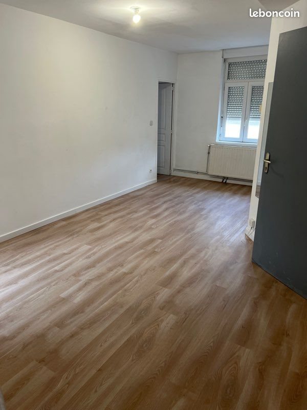 Appartement à louer, 40m², Wallers