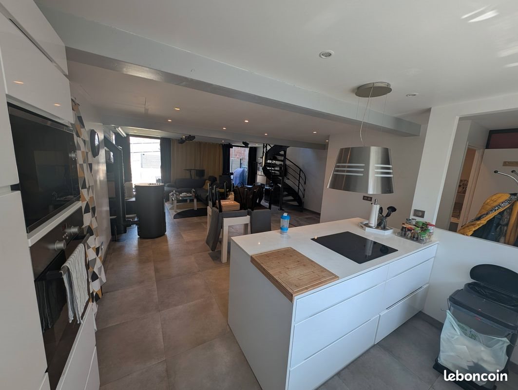Maison à louer, 130m², Chaville