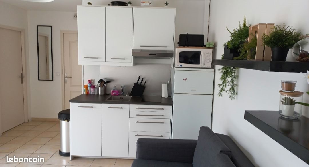 Appartement à louer, 37m², Hyères