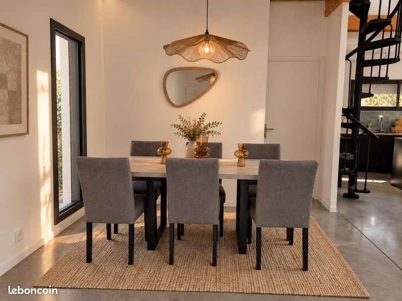 Maison à louer, 130m², Laroin