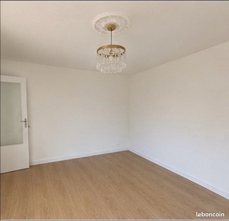 Appartement à louer, 31m², Vallauris