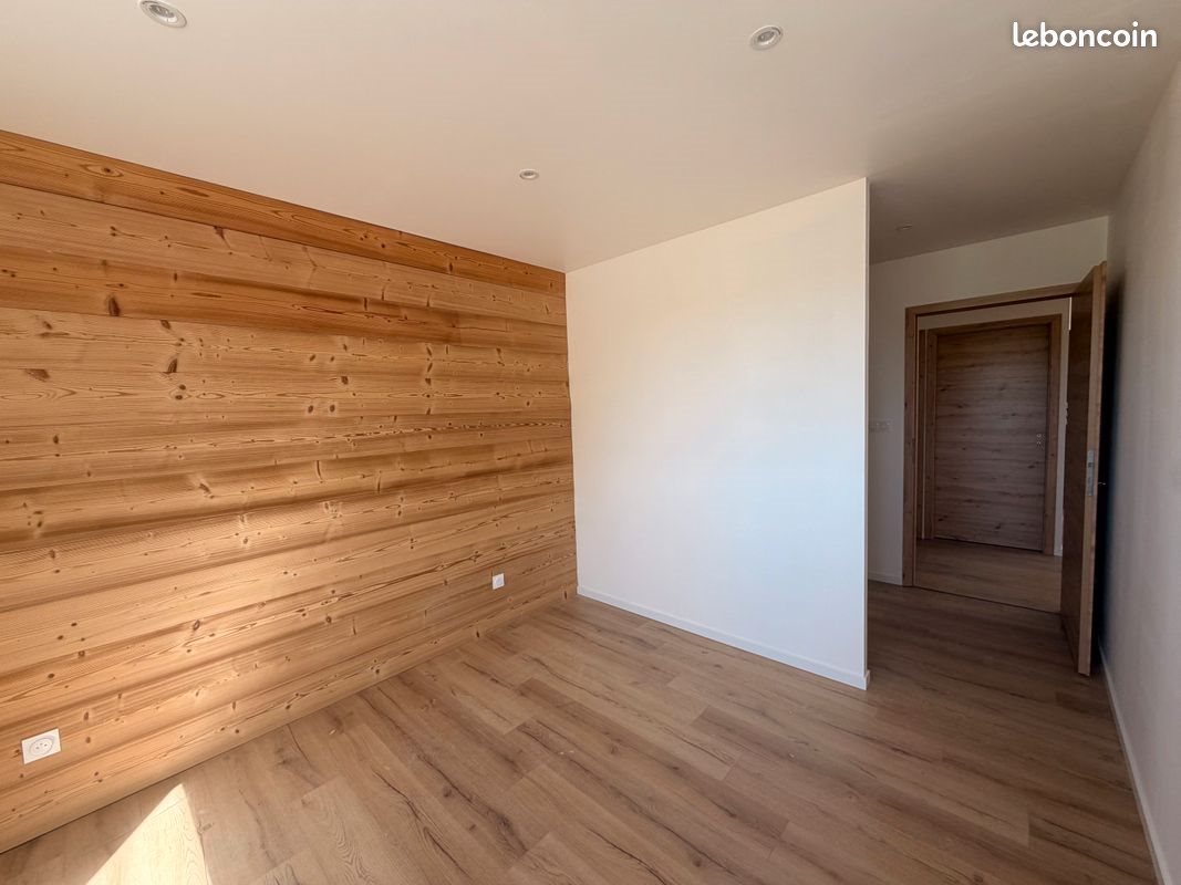 Appartement à louer, 100m², Saint-Laurent-en-Grandvaux