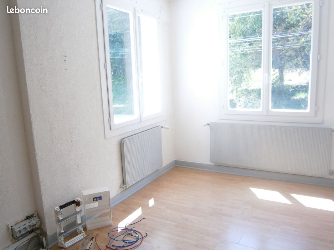 Appartement à louer, 84m², Château-Arnoux-Saint-Auban