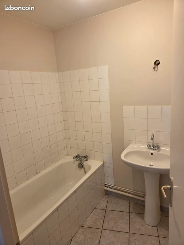 Appartement à louer, 50m², Véranne