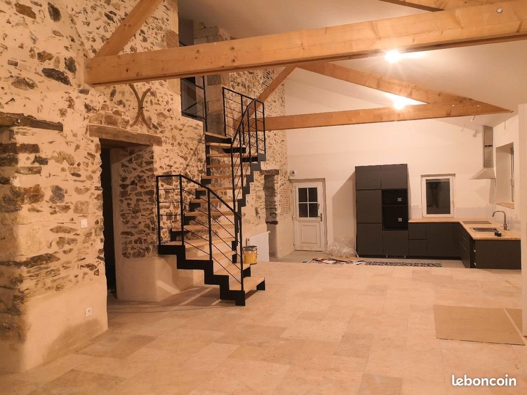 Maison à louer, 160m², Antigny