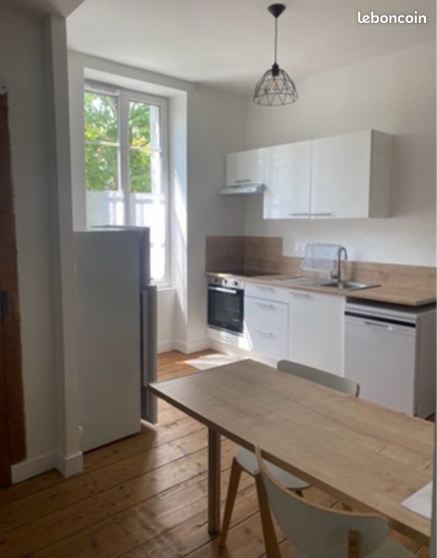 Appartement à louer, 70m², Barbezieux-Saint-Hilaire