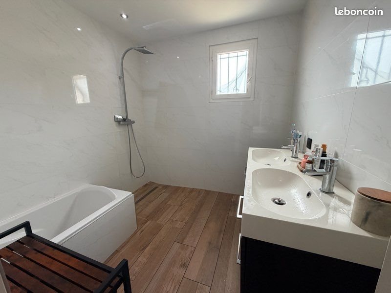 Maison à vendre, 110m², Laruscade