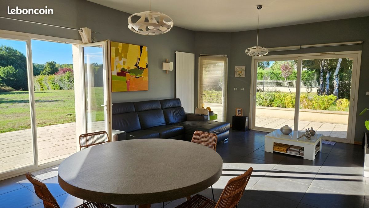 Maison à vendre, 123m², Saint-Sébastien-de-Morsent