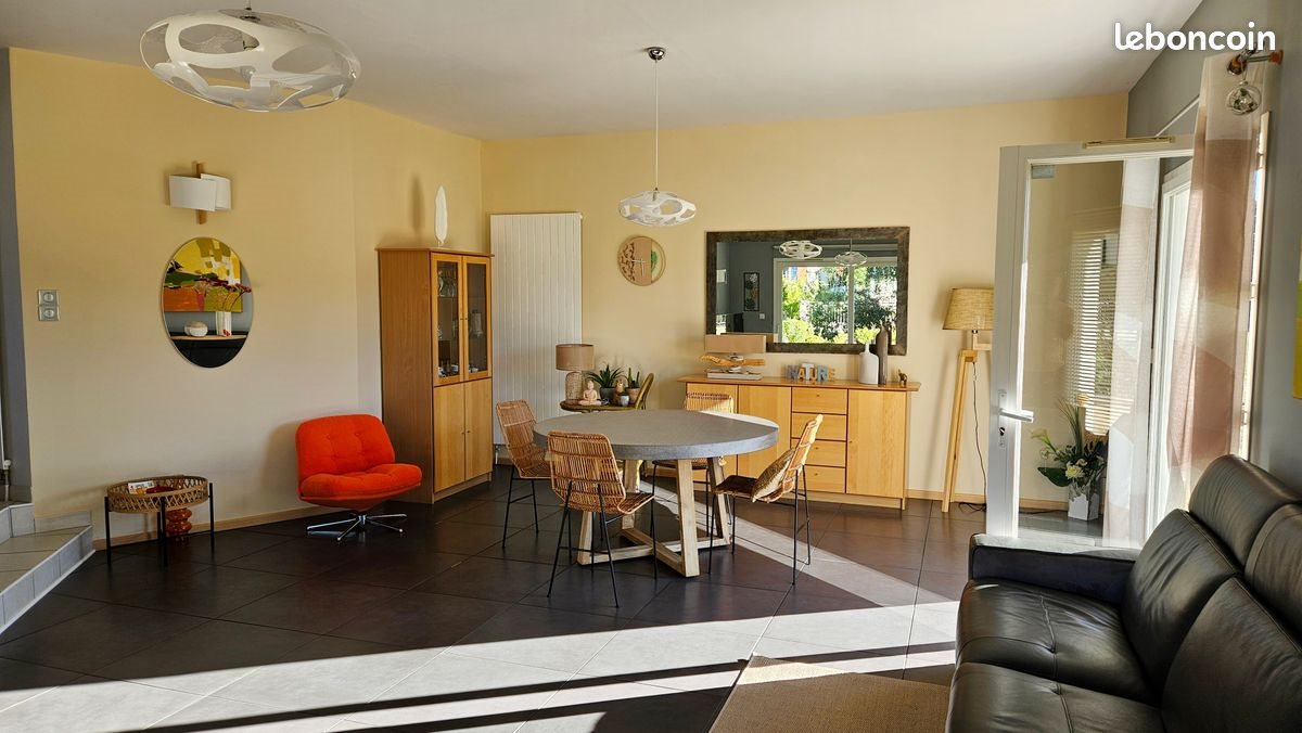 Maison à vendre, 123m², Saint-Sébastien-de-Morsent