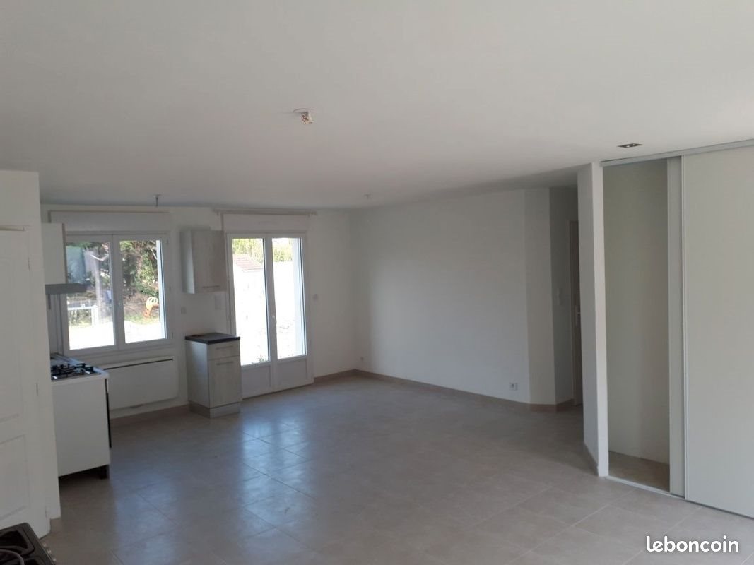 Maison à louer, 96m², Gièvres