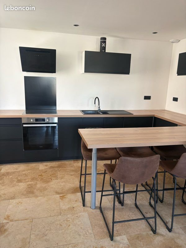 Maison à louer, 73m², Cour-Cheverny