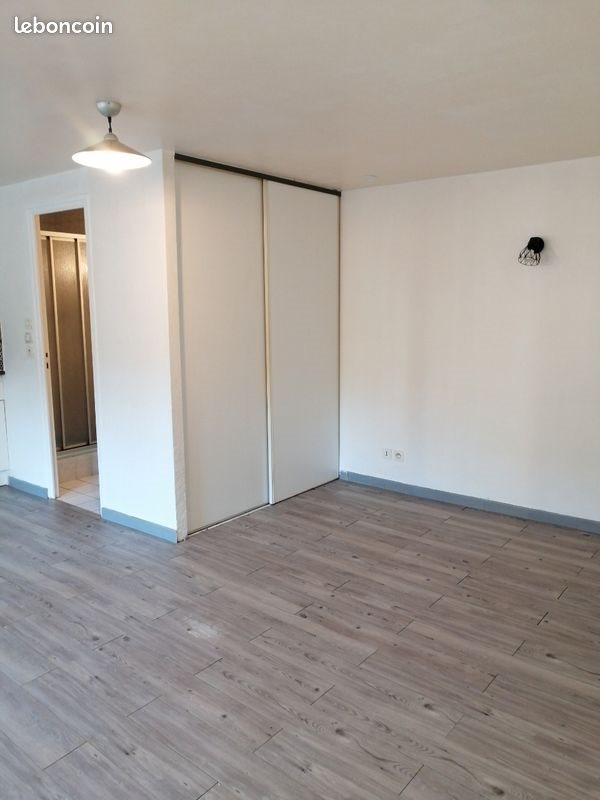Appartement à louer, 28m², Plérin