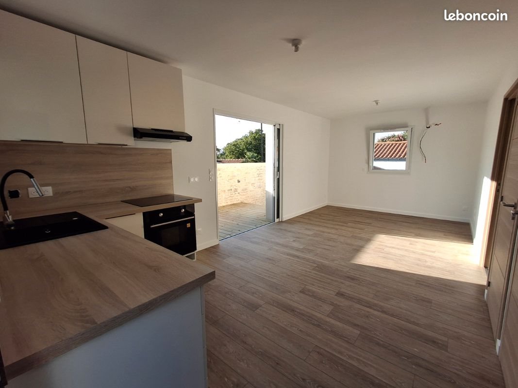 Maison à louer, 41m², Marans