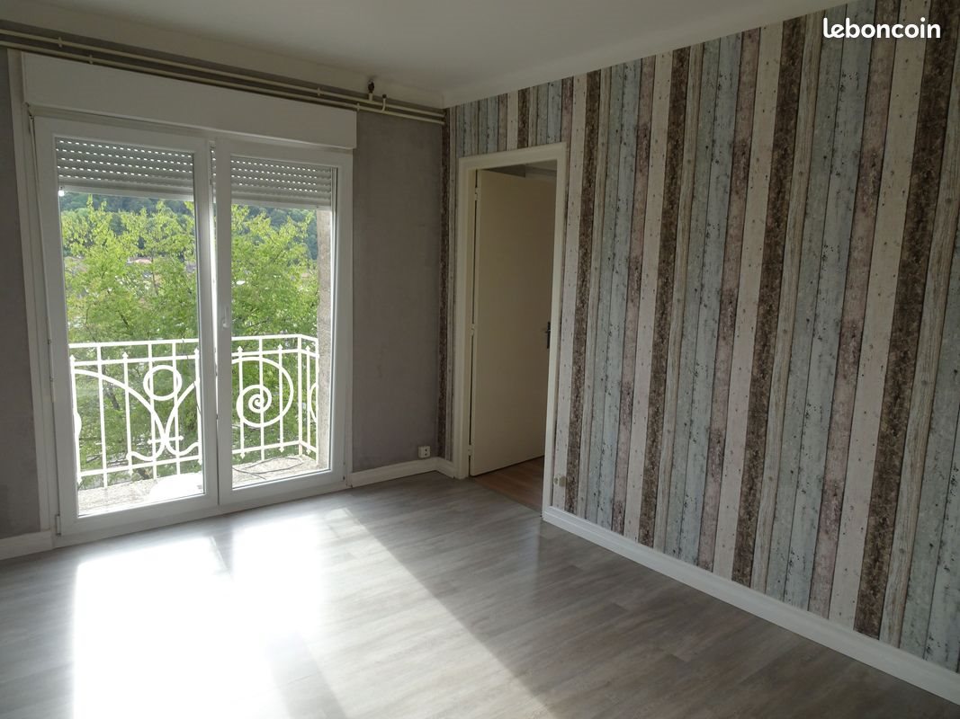 Appartement à louer, 97m², Longuyon