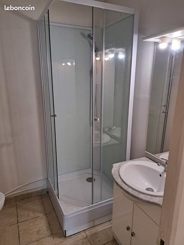 Appartement à louer, 27m², Fleurines