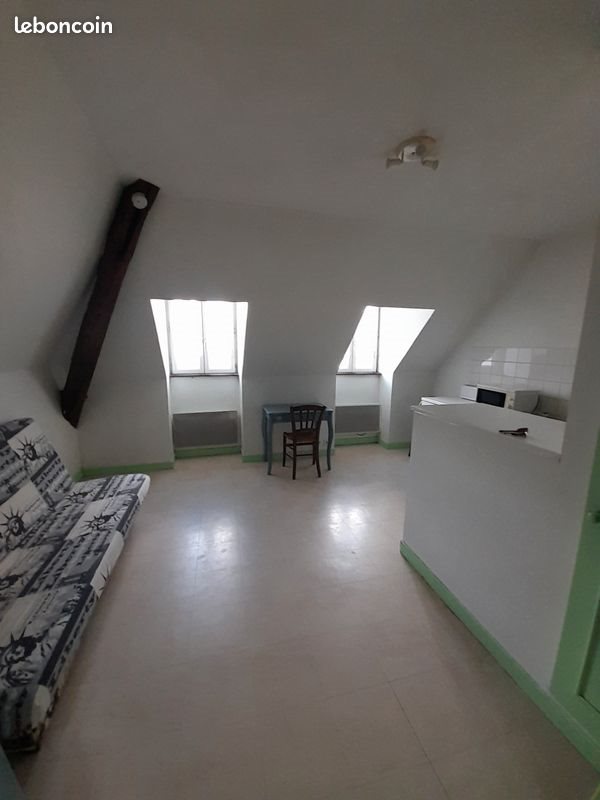 Appartement à louer, 25m², Saint-Amand-Montrond