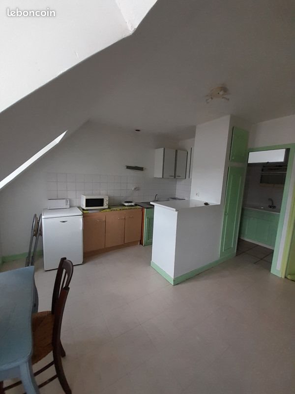 Appartement à louer, 25m², Saint-Amand-Montrond