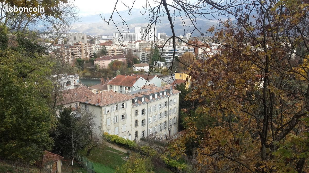 Appartement à louer, 25m², Grenoble