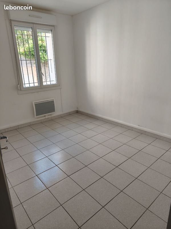 Appartement à louer, 65m², Manduel