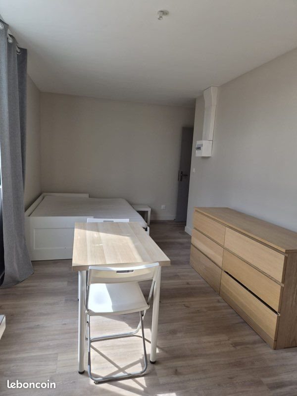 Appartement à louer, 16m², Loos