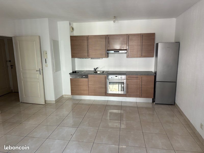 Appartement à louer, 38m², Béziers