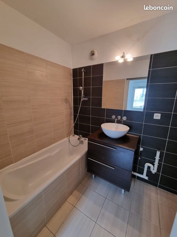 Appartement à louer, 38m², Béziers