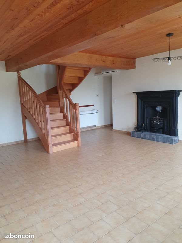 Maison à louer, 90m², Québriac