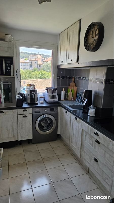Appartement à louer, 65m², Marseille 12ème