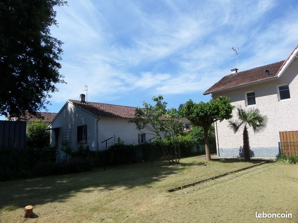 Appartement à louer, 131m², Pau
