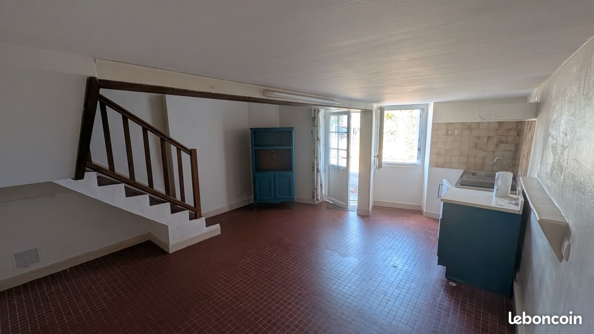 Maison à louer, 35m², Badecon-le-Pin