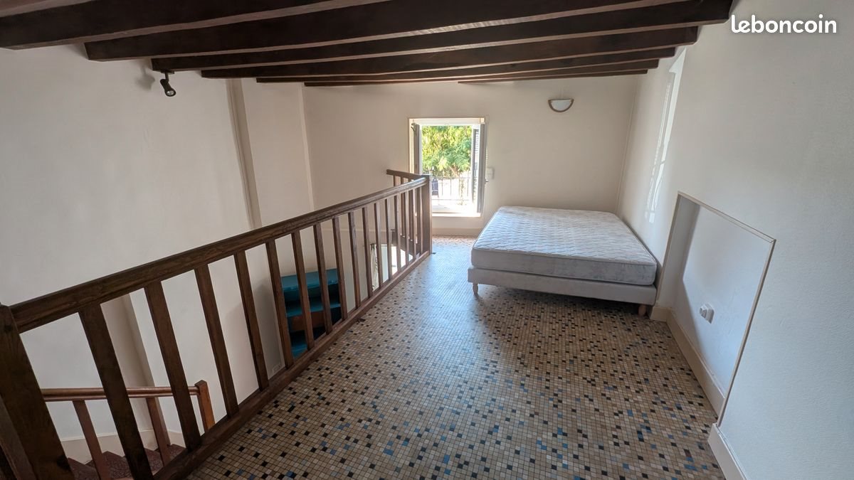 Maison à louer, 35m², Badecon-le-Pin