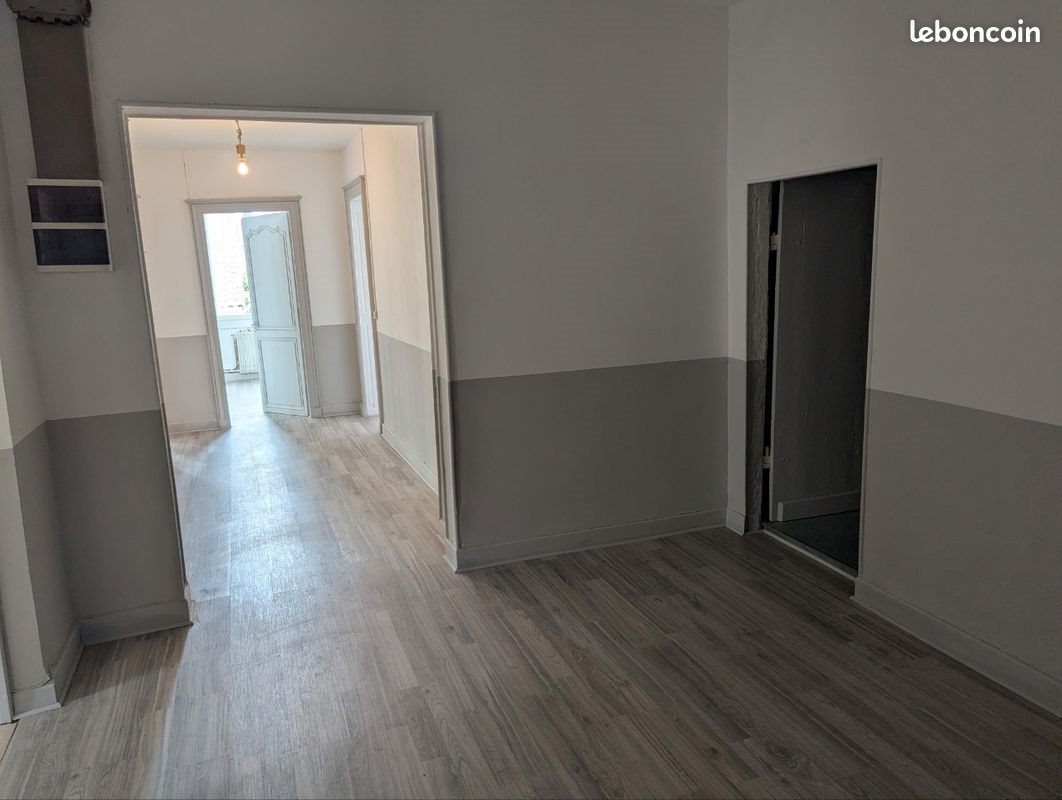 Appartement à louer, 156m², Damazan