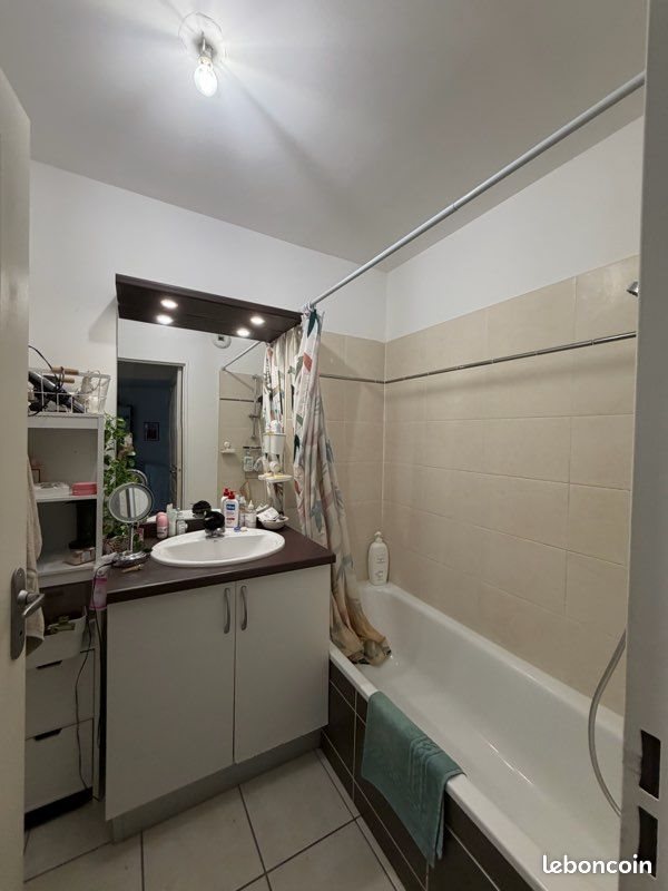 Appartement à louer, 42m², Léguevin