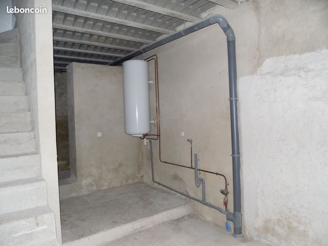 Maison à louer, 60m², Belgentier